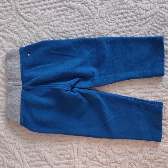TOMMY HILFIGER Joggers - Picture 2 of 3